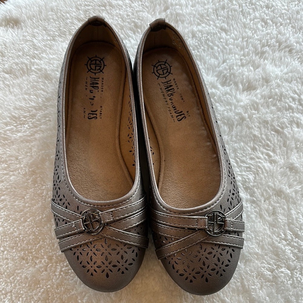 Nwob  Women's Gray Ballet Flats